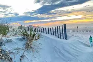 40 Folly Field Rd, Hilton Head Island, SC 29928 - Photo 22