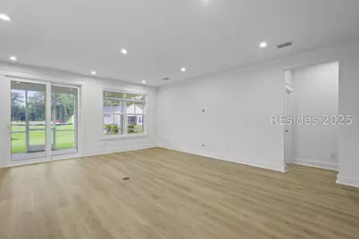 171 Carolina Oaks Avenue, Bluffton, SC 29909 - Photo 2