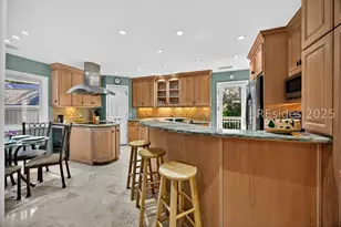 8 Pine Ct, Hilton Head Island, SC 29928 - Photo 10
