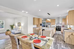 13 Vine St, Hilton Head Island, SC 29926 - Photo 12