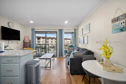 40 Folly Field Road #B205, Hilton Head Island, SC 29928 - Photo 4