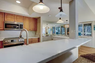 225 Sea Pines Dr, Hilton Head Island, SC 29928 - Photo 6