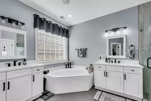 9 Island W Ct, Bluffton, SC 29910 - Photo 26