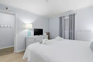 40 Folly Field Rd, Hilton Head Island, SC 29928 - Photo 20