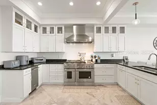 10 Collier Beach Rd, Hilton Head Island, SC 29928 - Photo 14