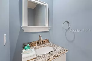 100 Shipyard Dr, Hilton Head Island, SC 29928 - Photo 20