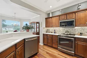 28 Hamilton Dr, Bluffton, SC 29909 - Photo 4