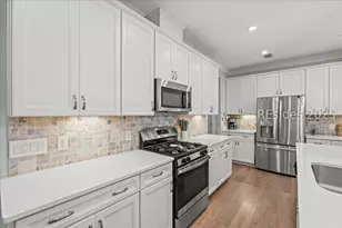 66 Slash Pine Dr, Bluffton, SC 29909 - Photo 10