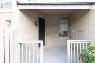 5 Gumtree Rd, Hilton Head Island, SC 29926 - Photo 2