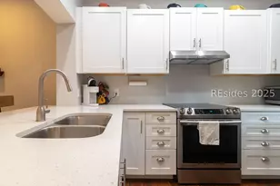 5 Gumtree Rd, Hilton Head Island, SC 29926 - Photo 4