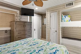 40 Folly Field Rd, Hilton Head Island, SC 29928 - Photo 26