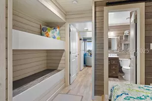 40 Folly Field Rd, Hilton Head Island, SC 29928 - Photo 28