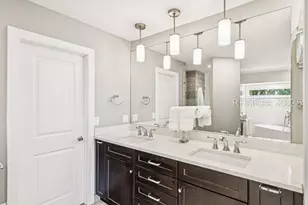 8 Rosebank Ln, Hilton Head Island, SC 29928 - Photo 32