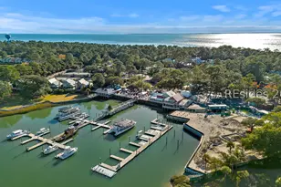 4 Braddock Bluff Dr, Hilton Head Island, SC 29928 - Photo 1