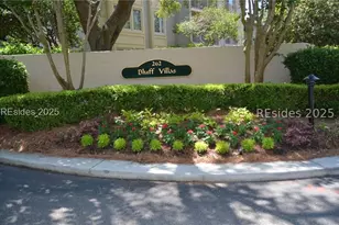4 Braddock Bluff Dr, Hilton Head Island, SC 29928 - Photo 2