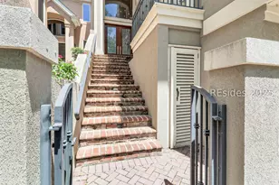 22 Wexford on the Green, Hilton Head Island, SC 29928 - Photo 4