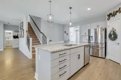 62 Dudley Avenue, Bluffton, SC 29909 - Photo 4