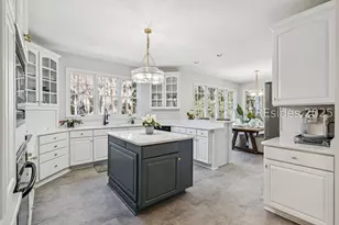210 Old Plantation Dr, Beaufort, SC 29907 - Photo 14