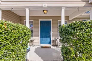 4 W Morningside Dr, Bluffton, SC 29910 - Photo 2
