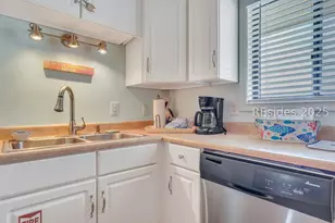 663 William Hilton Pkwy, Hilton Head Island, SC 29928 - Photo 18