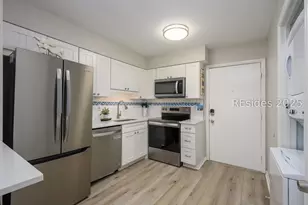 45 Folly Field Rd, Hilton Head Island, SC 29928 - Photo 10