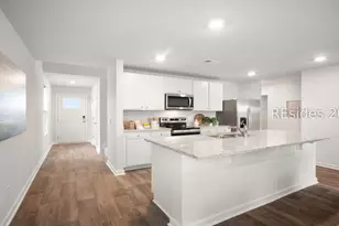 1131 Sanctum St, Ridgeland, SC 29936 - Photo 2