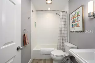 70 Shipyard Dr, Hilton Head Island, SC 29928 - Photo 30