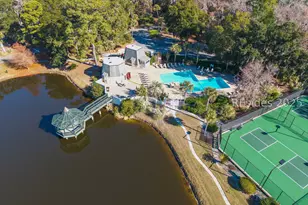 70 Shipyard Dr, Hilton Head Island, SC 29928 - Photo 4