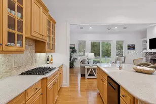 25 Ridgewood Ln, Hilton Head Island, SC 29928 - Photo 20