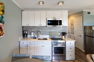 40 Folly Field Rd, Hilton Head Island, SC 29928 - Photo 6