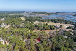 63 Toppin Dr, Hilton Head Island, SC 29926 - Photo 2