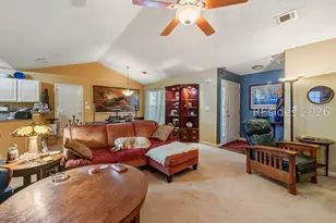 81 Bridgewater Dr, Bluffton, SC 29910 - Photo 4