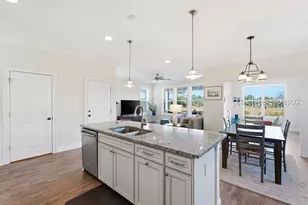 4 Carlen Cv, Hilton Head Island, SC 29926 - Photo 10