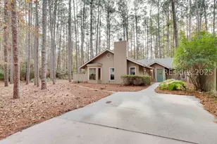 36 Sweet Bay Ln, Hilton Head Island, SC 29926 - Photo 2