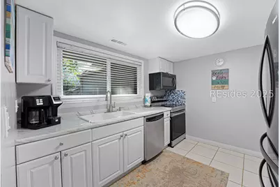 43 Folly Field Road #26, Hilton Head Island, SC 29928 - Photo 20
