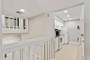 124 N Sea Pines Dr, Hilton Head Island, SC 29928 - Photo 6