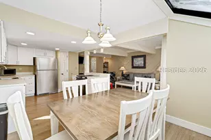 125 Shipyard Dr, Hilton Head Island, SC 29928 - Photo 8