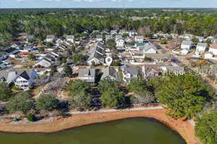 17 Sassafras St, Bluffton, SC 29910 - Photo 2