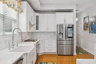 9 Summers Ln, Hilton Head Island, SC 29926 - Photo 16