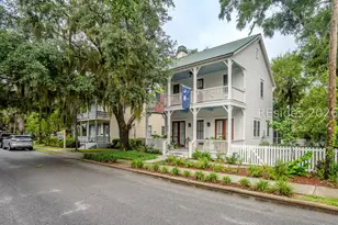 808 Charles St, Beaufort, SC 29902 - Photo 2