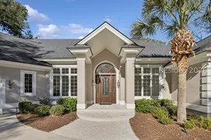 14 Chaplin Dr, Hilton Head Island, SC 29926 - Photo 2