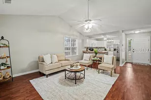 15 Mary Elizabeth Dr, Beaufort, SC 29907 - Photo 8