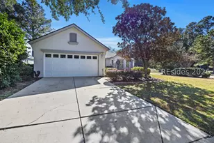 120 Hampton Cir, Bluffton, SC 29909 - Photo 4