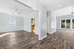 2 Long Lake Dr, Bluffton, SC 29910 - Photo 6