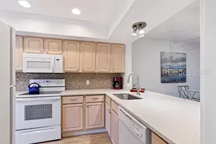 70 Lighthouse Rd, Hilton Head Island, SC 29928 - Photo 4