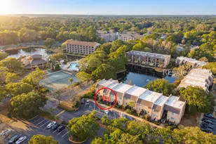 85 Folly Field Rd, Hilton Head Island, SC 29928 - Photo 4