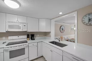 10 Lighthouse Rd, Hilton Head Island, SC 29928 - Photo 8