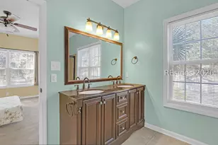28 Brittany Pl Dr, Hilton Head Island, SC 29928 - Photo 16