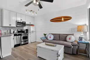 39 S Forest Beach Dr, Hilton Head Island, SC 29928 - Photo 10