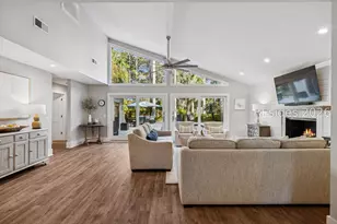 17 Gunnery Ln, Hilton Head Island, SC 29928 - Photo 14